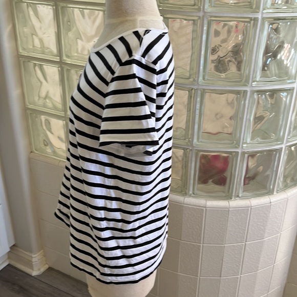 Kate Spade graphic T-shirt “Queen Bee” - Picture 3 of 4